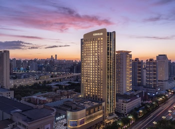 conrad urumqi