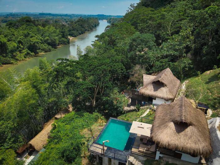 Refugio Monte Oscuro,La Dorada>>Honda,0 star