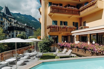 Chalet Hotel Les Gourmets,,3 star