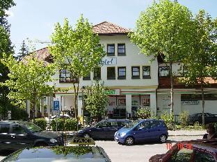 Hotel Demas Garni,,3 star