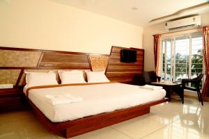 Annai In Saravana Bhavan Fine Stay And Restaurant,Nagore>>Nagapattinam,2 star