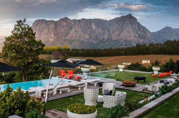 clouds estate