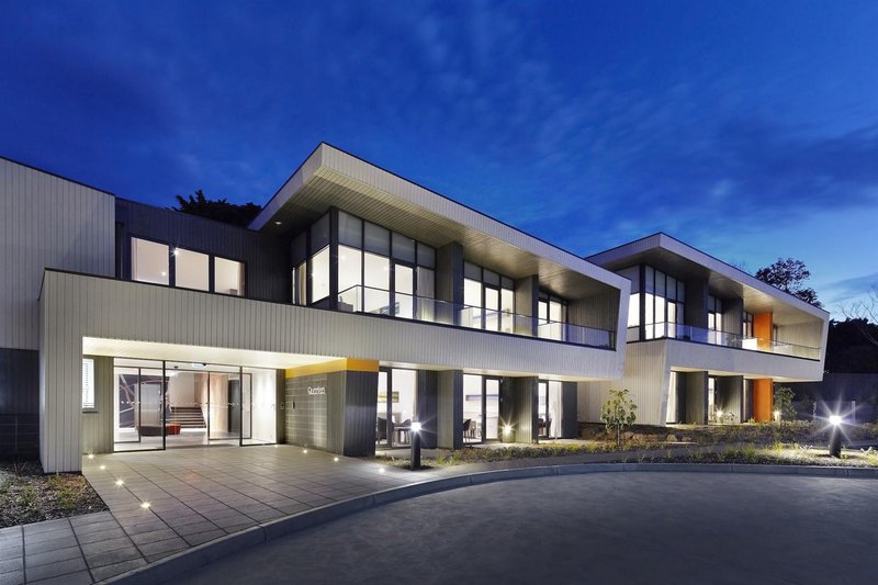 Quarters At Flinders Hotel,,5 star