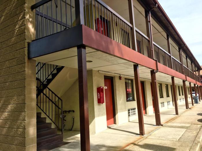 red carpet inn norwalk
