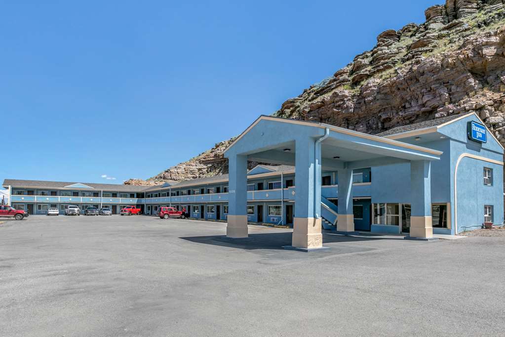 Rodeway Inn,Rawlins>>Carbon County,2 star