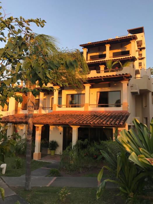 Coco Sunset Hills 52,Sardinal>>Coco,3 star