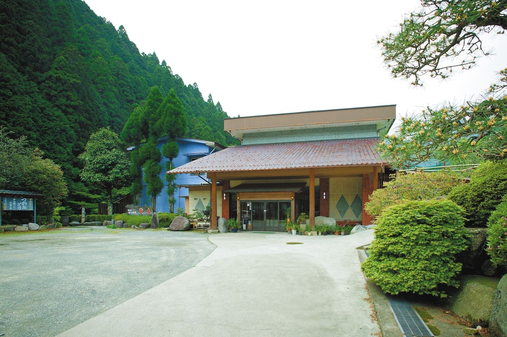 Houraku,,2.5 star