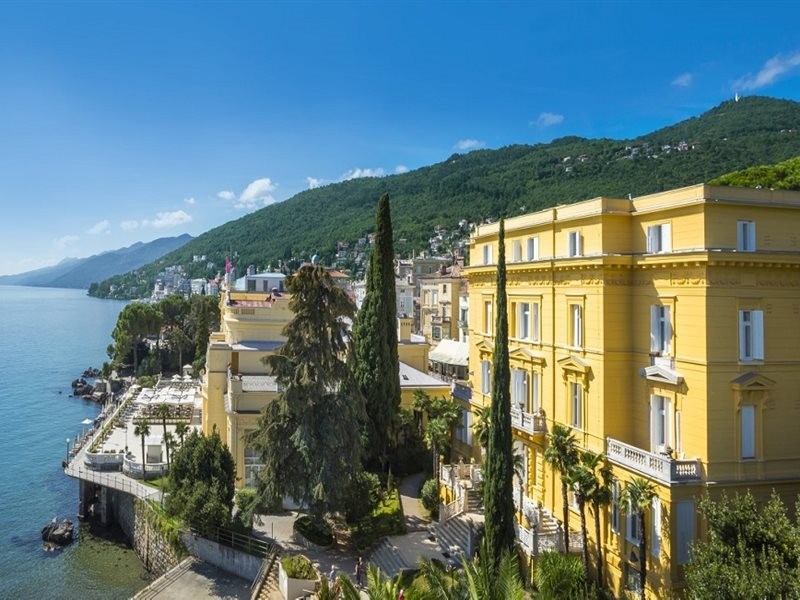 Villa Amalia - Liburnia,,4 star