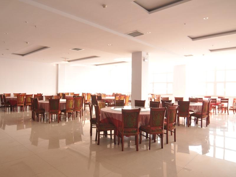 Greentree Inn Zhangjiakou Wuyi East Street Jianxing Express Hotel,,3 star