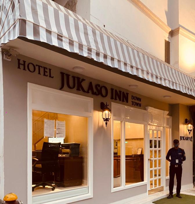 Jukaso Inn Down Town,Delhi>>Connaught Place,4 star