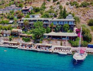 dolphin hotel bozburun