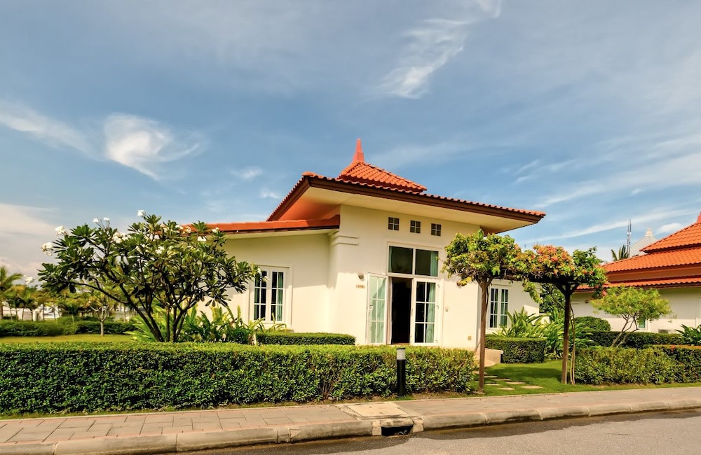 2 bedroom villa at banyan br101