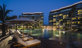 Hainan Greentown Blue Bay Resort,,4.5 star