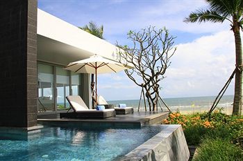 the ocean resort vinacapital danang resort limited