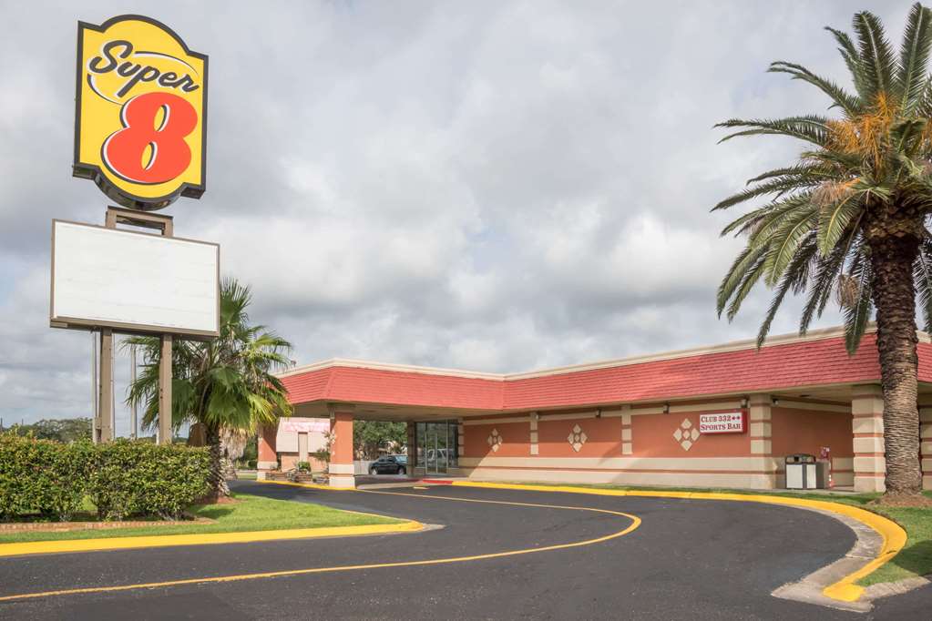 Studio 6 Lake Jackson, Tx,Near Sea Center Texas,2 star