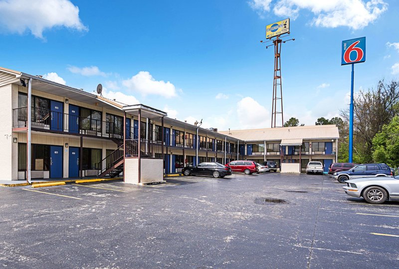 Motel 6 Dalton, Ga,Georgia>>Dalton,2 star