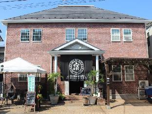 iza kamakura guest house and bar hostel