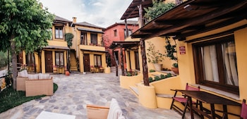 hotel alkifron kala nera