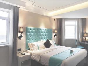 Xana Lite Shenyang Beiling Park Liaoning Building Branch,,2 star