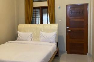 reddoorz at joyce guest house medan