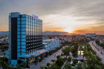 Sam Quang Binh Hotel,,3.5 star