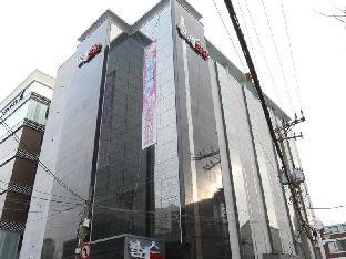 Goodstay Palace Motel,,2 star