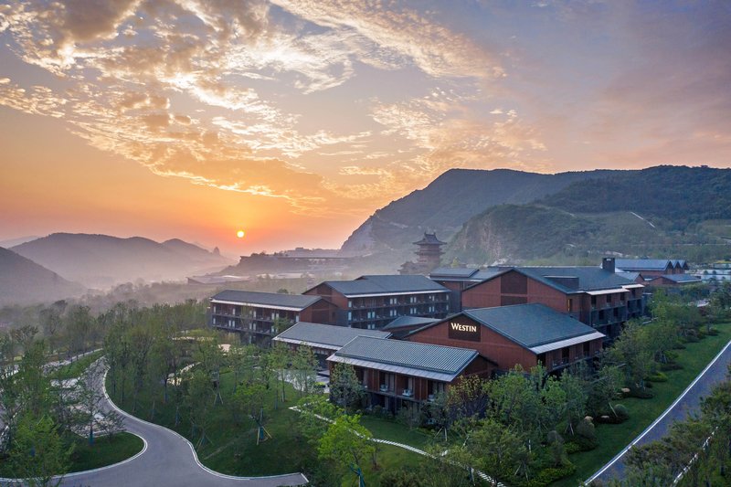 The Westin Nanjing Resort & Spa,,4.5 star