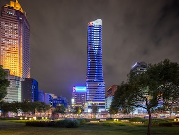 roaders plus hotel taipei station quarantine hotel