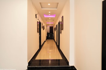 Mountain Midst | Rooms With Balcony,Kempty Fall Road,3 star