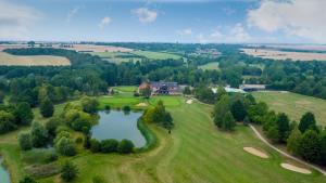 Lakeside Lodge Golf And Country Club,,3 star