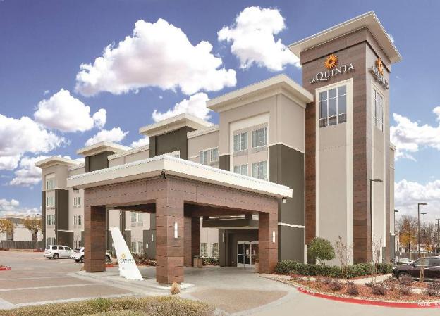 la quinta inn and suites by wyndham dallas love field