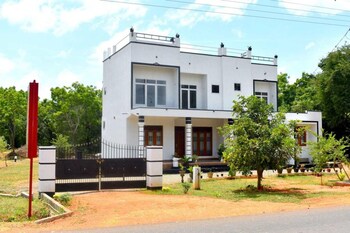 reliance holiday resort