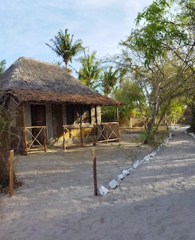 room in bb mida creek eco camp 1