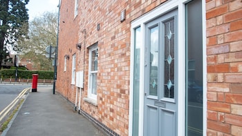 Modern Apartment With Free Parking, Wifi And Netflix,,0 star