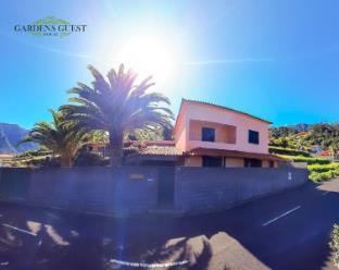 Gardens Guest House-Hostel,,2 star