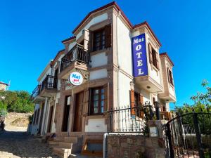 Mai Otel Cunda,,0 star