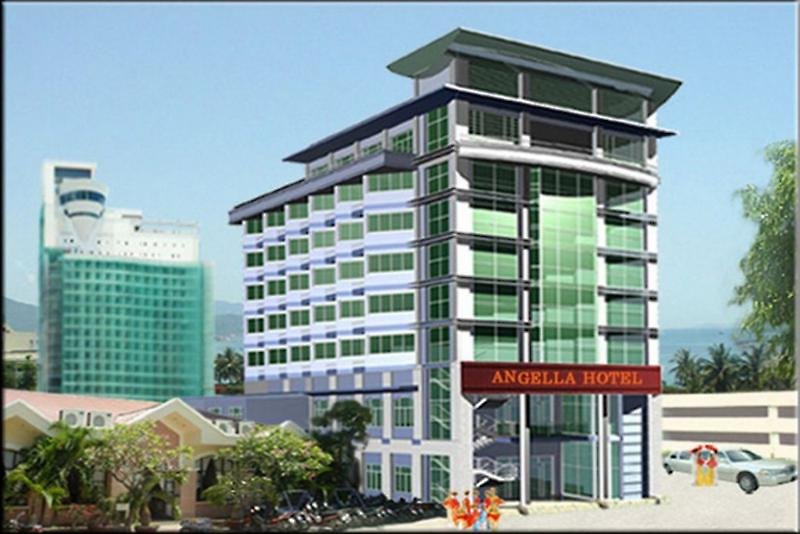 Angella,Near Tram Huong Tower,4 star