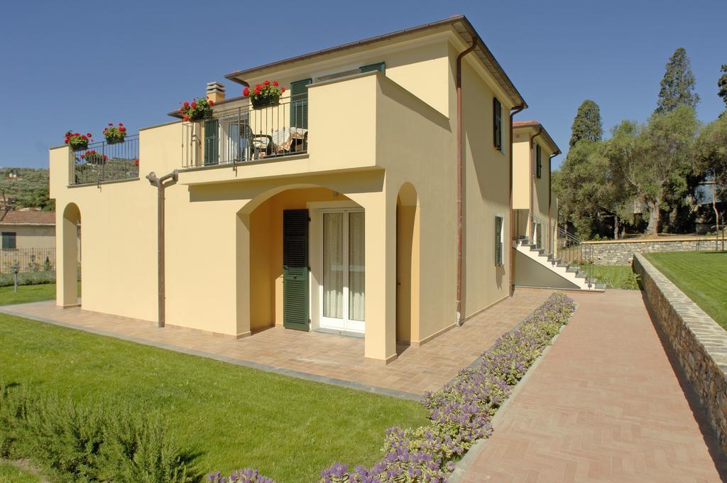leonardo resort