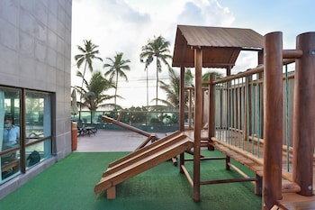 ritz suites condominio flat particular beira mar