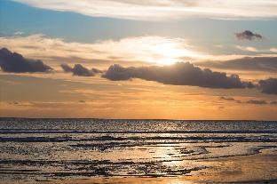 yulia beach inn kuta