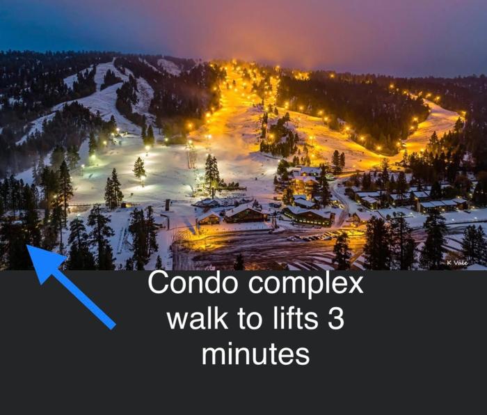 Next 2 Lift, Hot Tub, Massage Chair, Bbq,,Seven Oaks>>Big Bear Lake,3 star
