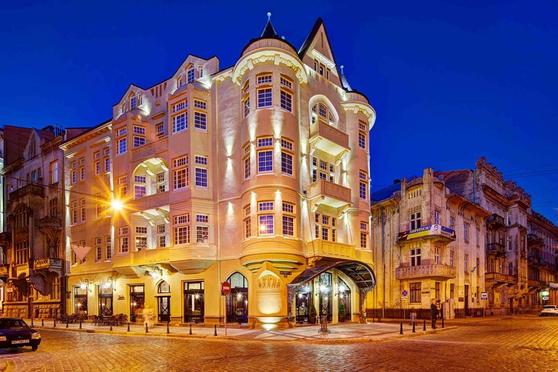 Atlas Deluxe,Lviv Oblast>>Lviv,4 star