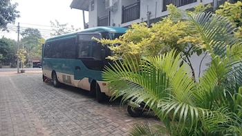Harambathenna Resort,Mankadawala>>Anuradhapura,0 star