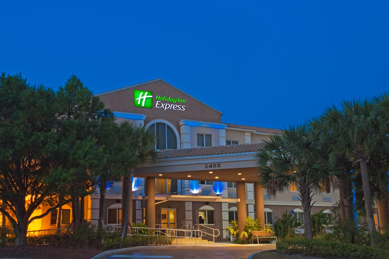 holiday inn express west palm beach metrocentre