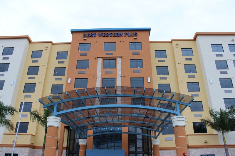 Best Western Plus Miami Executive Airport Hotel & Suites