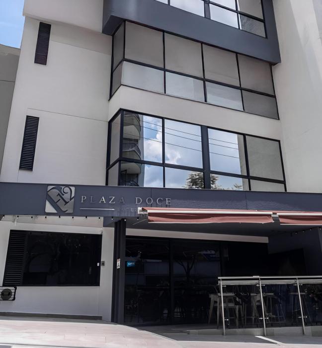 hotel plaza doce