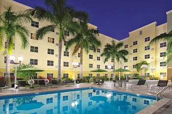 Homewood Suites By Hilton Miami Airport West,Miami>>Hialeah,3 star