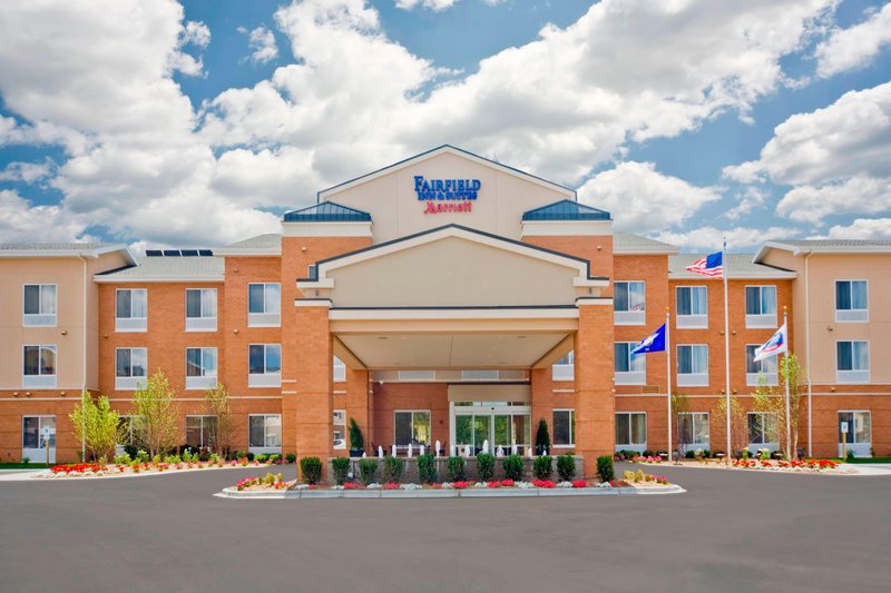 Fairfield Inn & Suites By Marriott Milwaukee Airport,Milwaukee County>>Milwaukee,2.5 star