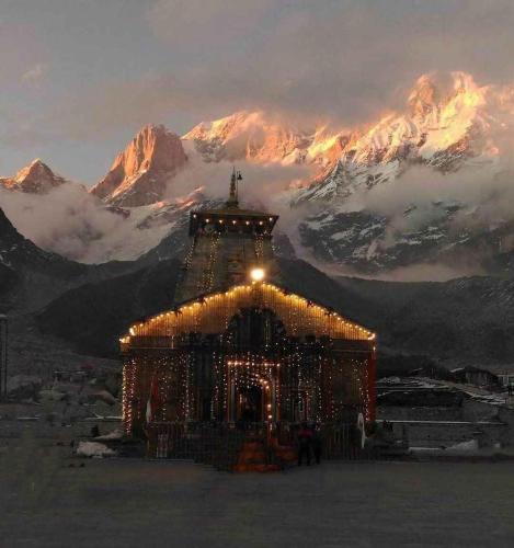 Prithvi Yatra Kedarnath,Kedarnath>>Gaurikund,4 star