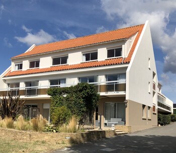 Le Rocher Des Marais,Nantes>>Loire-Atlantique,2 star